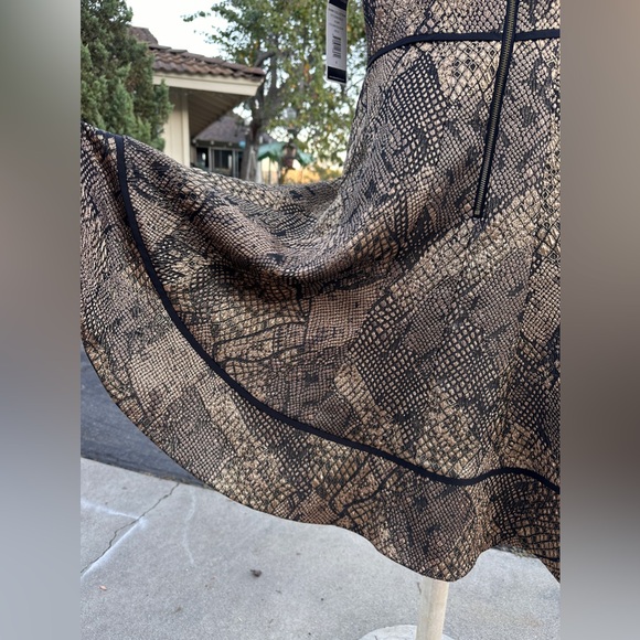 FOCUS by Shani Metallic Jacquard A-Line Dress size 6 - Picture 8 of 13